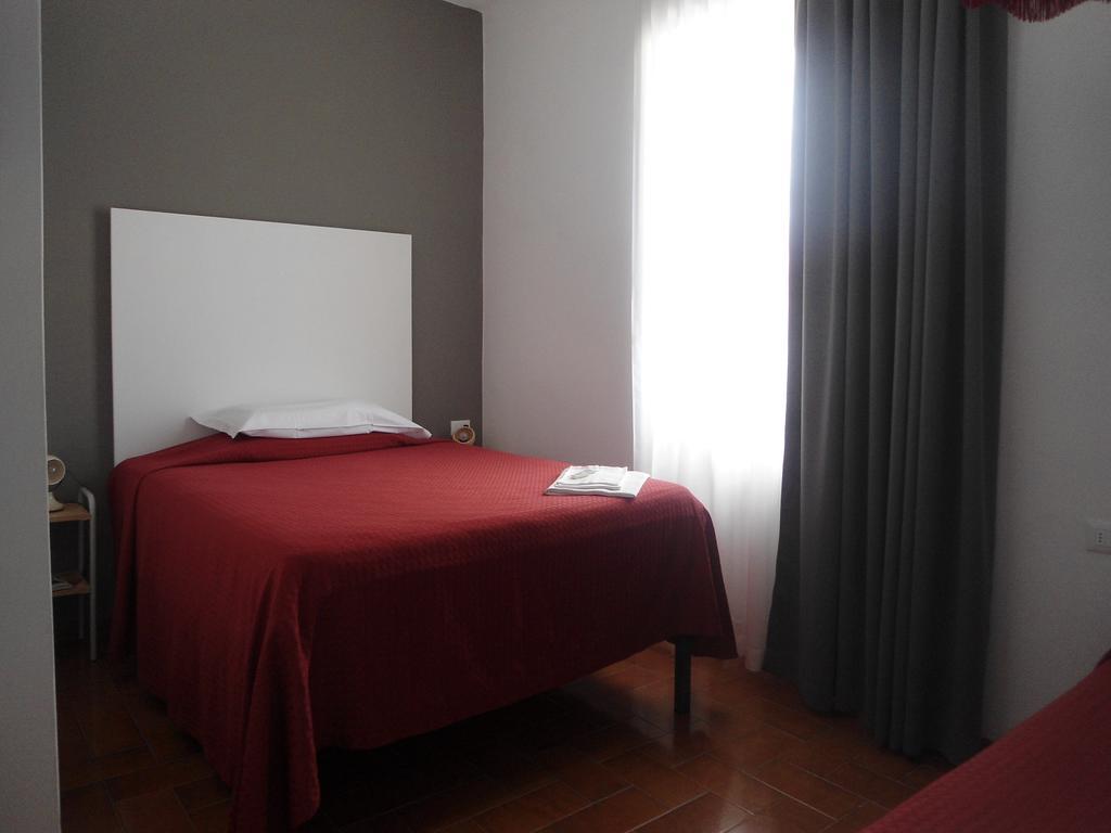 Hotel Piccola Firenze Firenzuola Exterior foto
