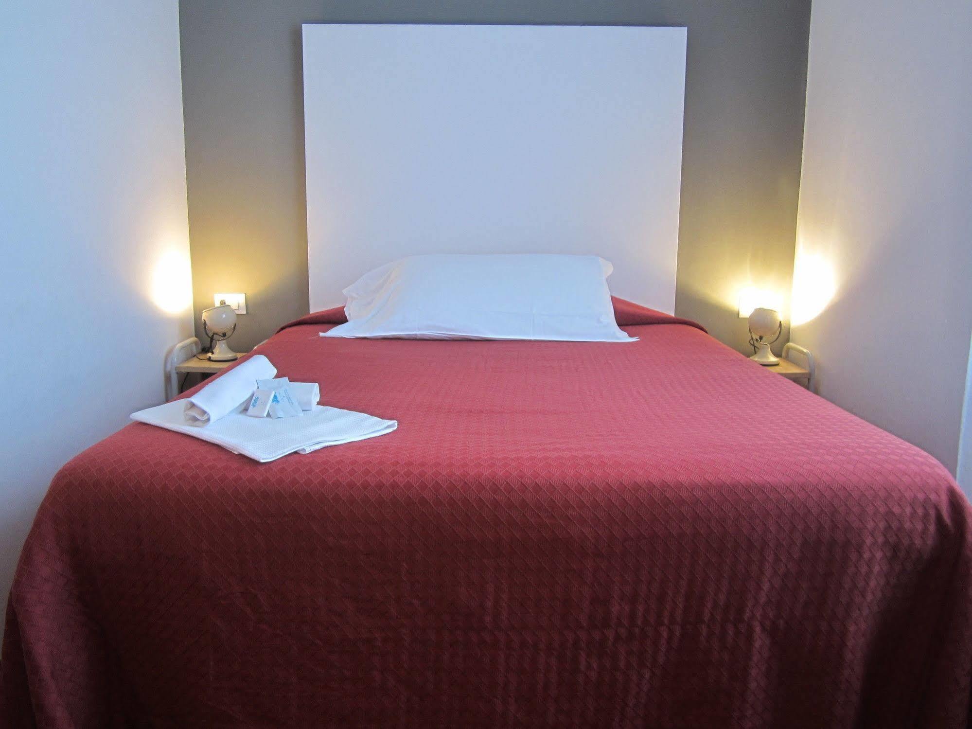 Hotel Piccola Firenze Firenzuola Exterior foto
