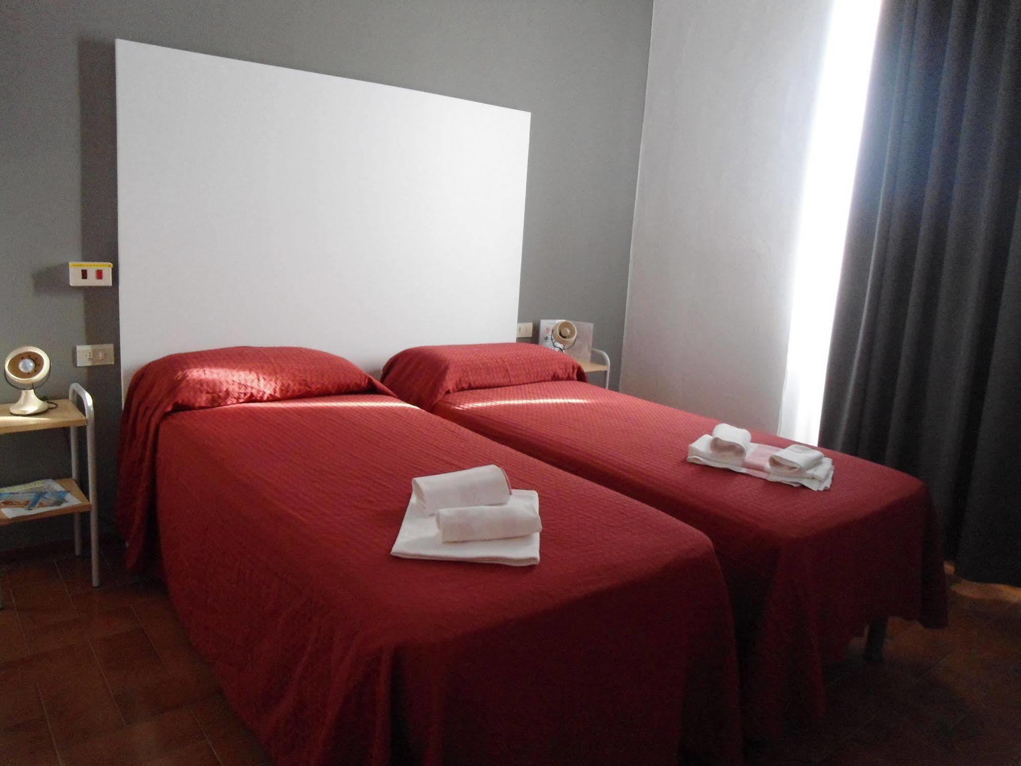 Hotel Piccola Firenze Firenzuola Exterior foto