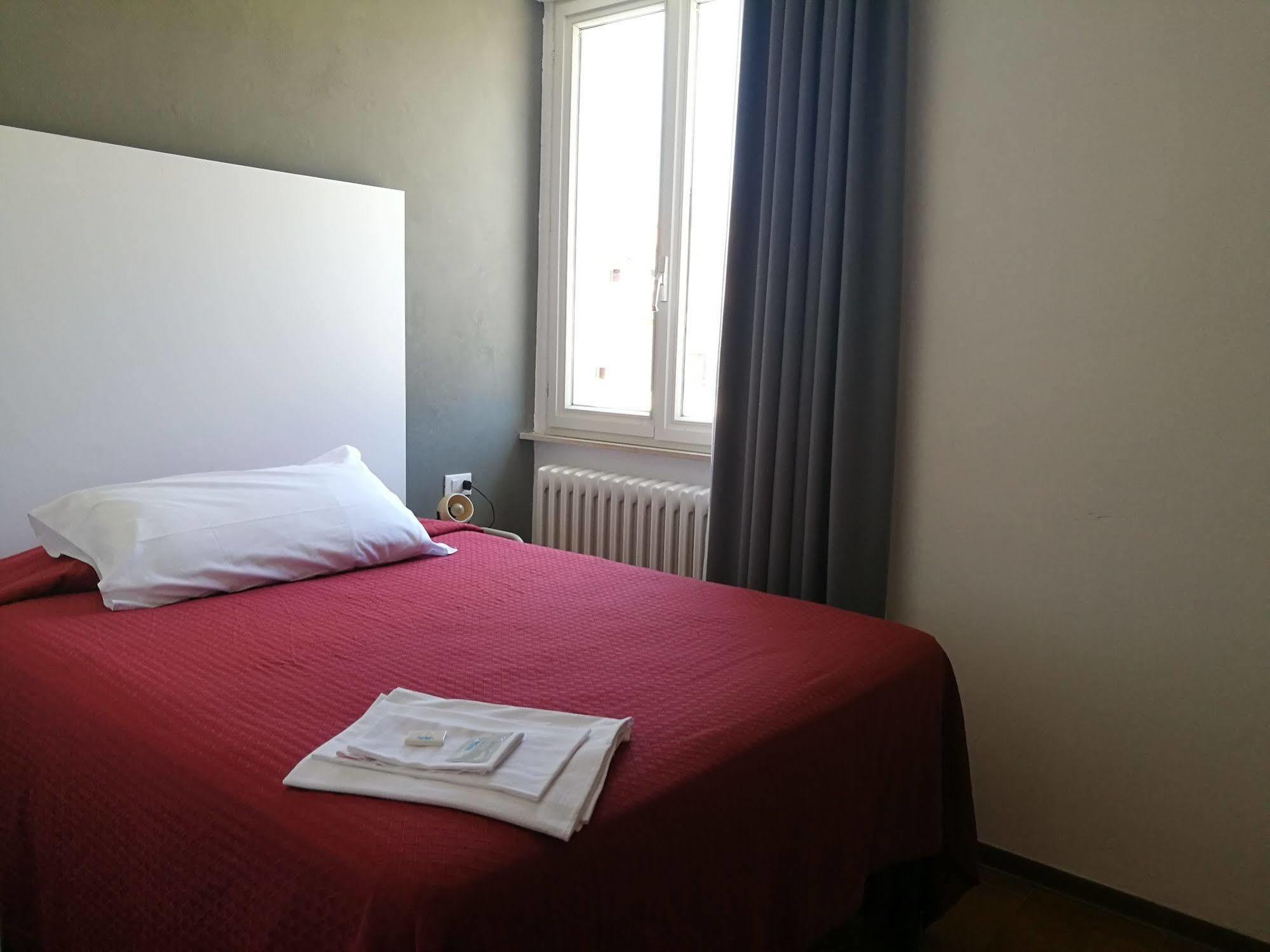 Hotel Piccola Firenze Firenzuola Exterior foto
