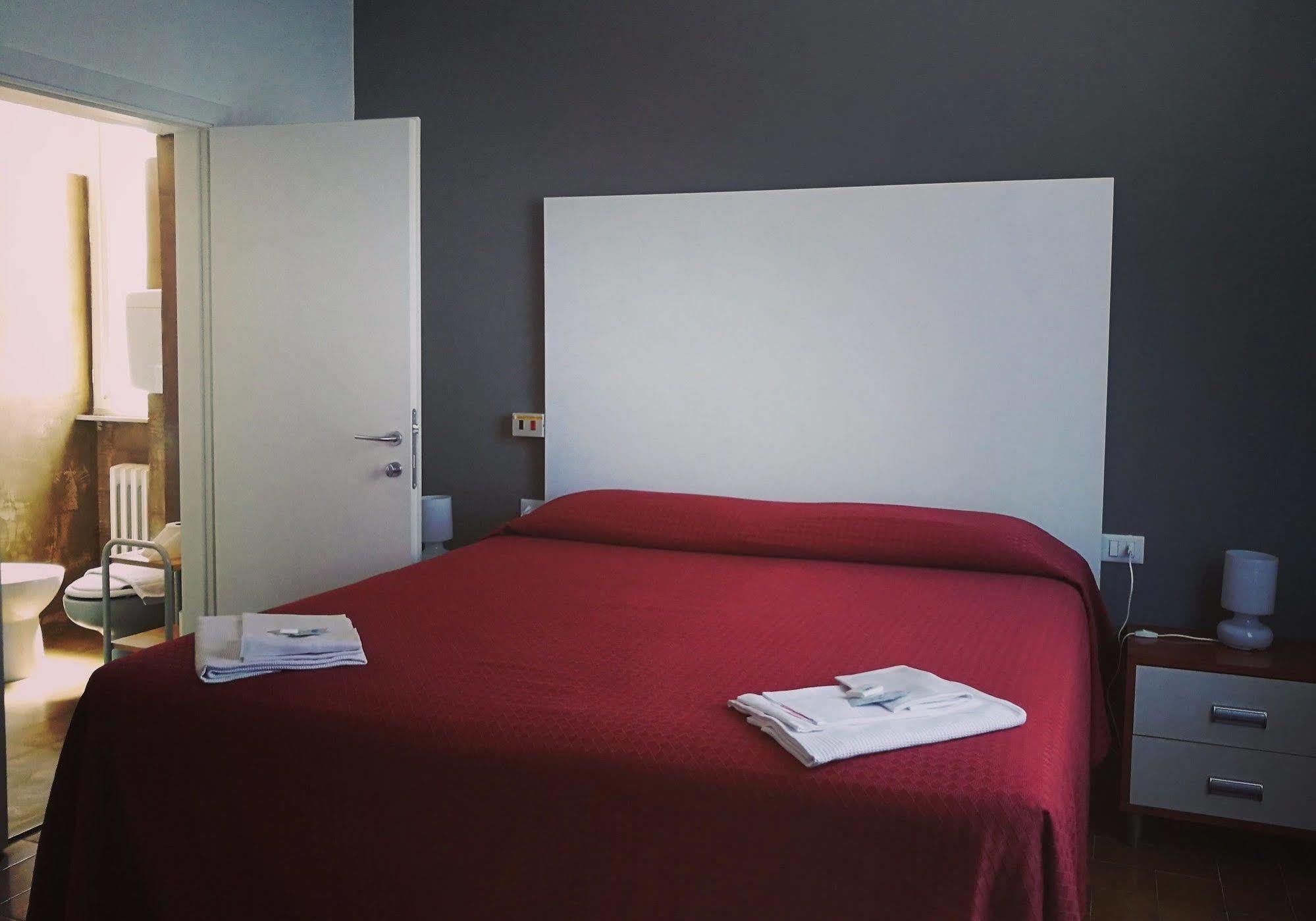 Hotel Piccola Firenze Firenzuola Exterior foto
